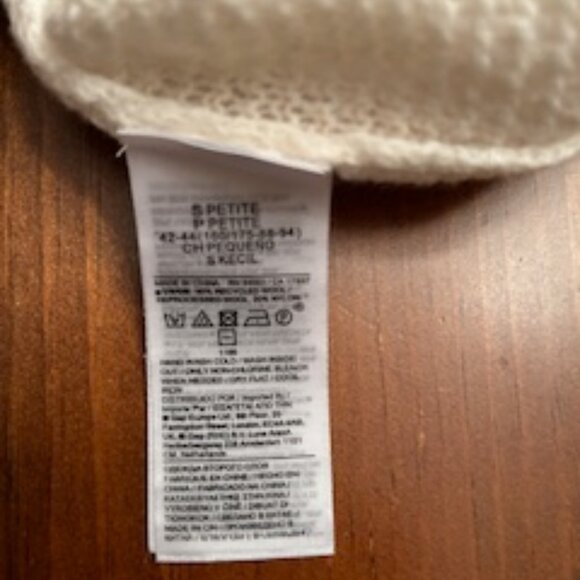 Banana Republic Wool Sweater - S petite - Picture 6 of 6